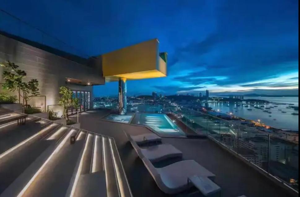 The Edge Central Pattaya Seaview With Infinity Pool & Free Netflix Esterno foto